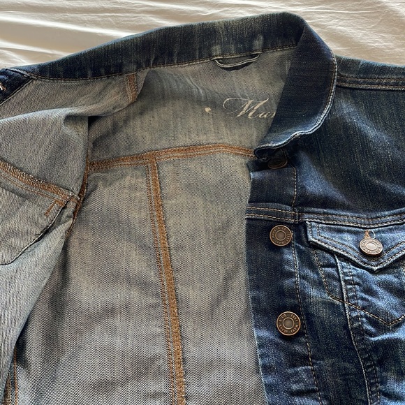 Small Women’s Dark Jean Jacket! Perfect Condition!!! - Picture 6 of 8